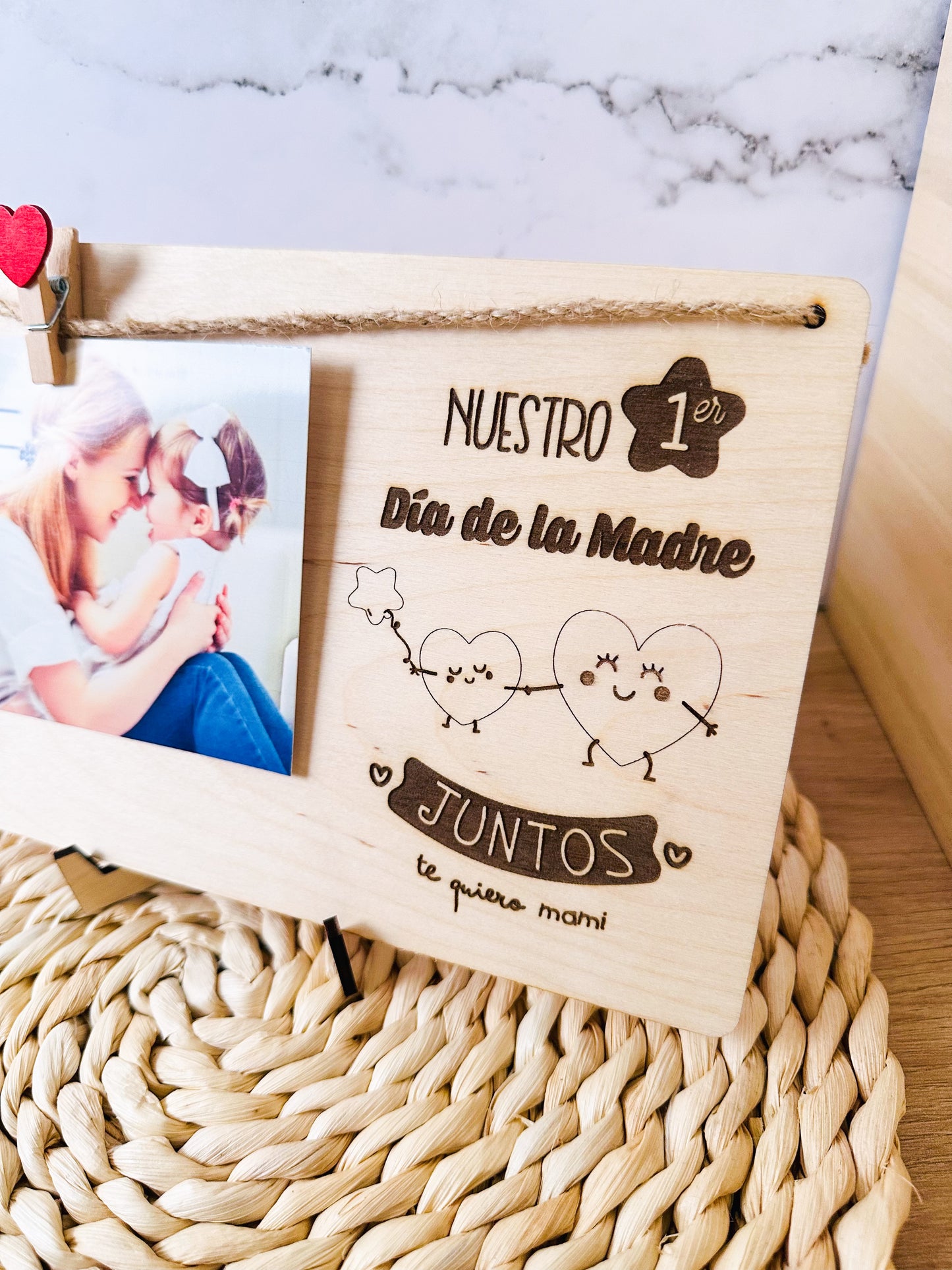 Portafotos "Nuestro Primer Día de la Madre Juntos"