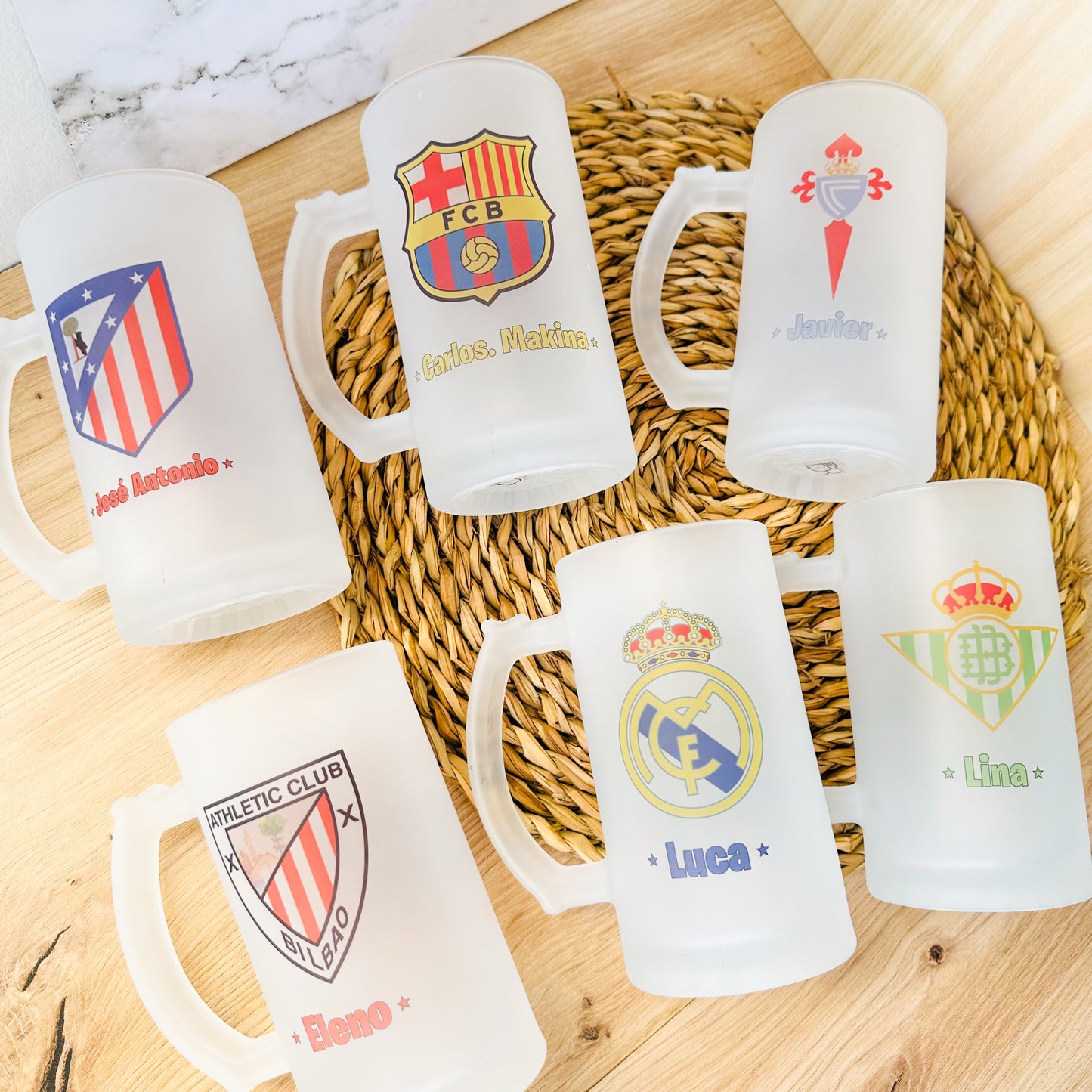 🍺Jarra+Escudo+Nombre+ Envío→ 19,95 €⚽