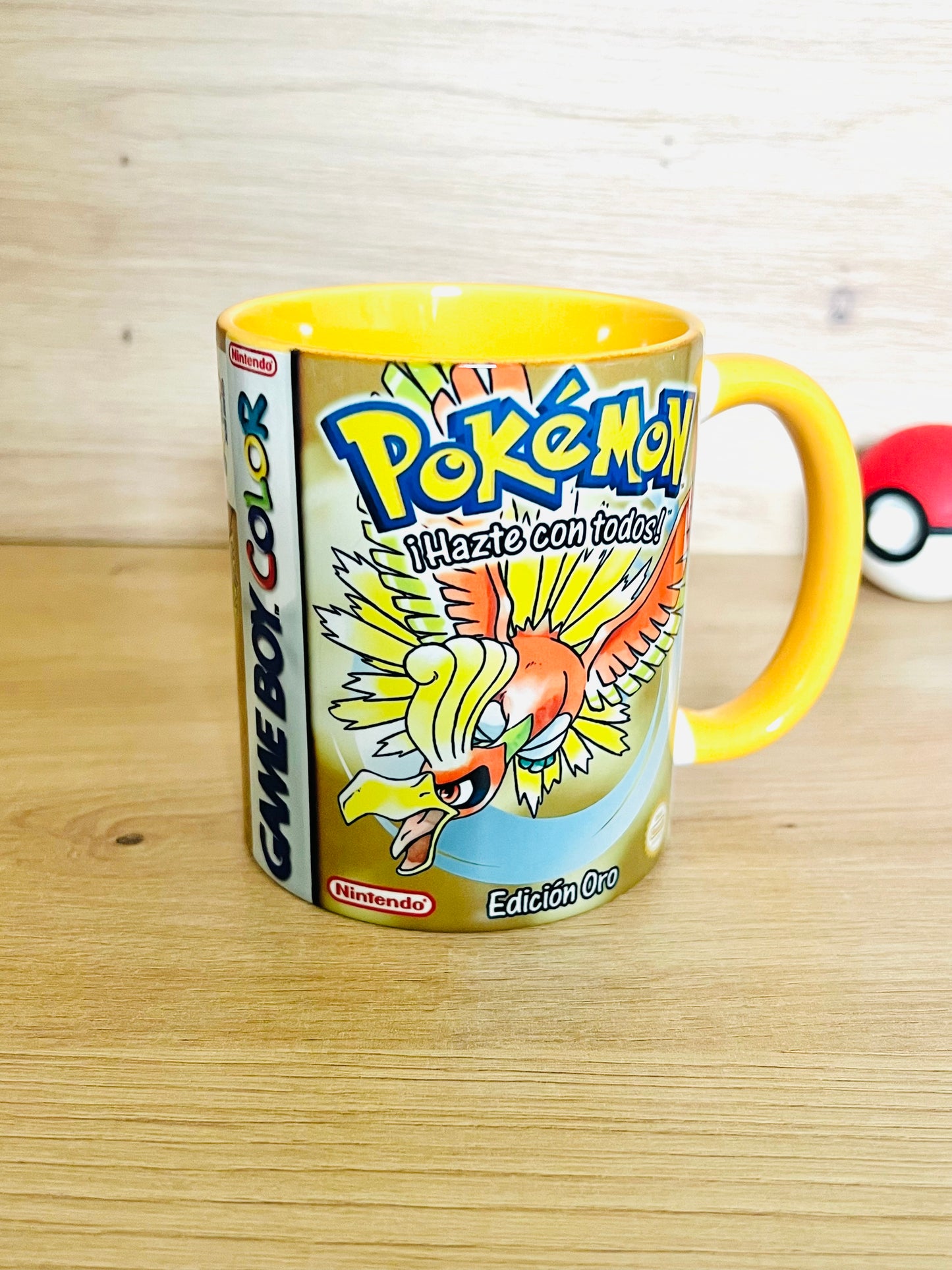 Caneca Pokémon Ouro💛