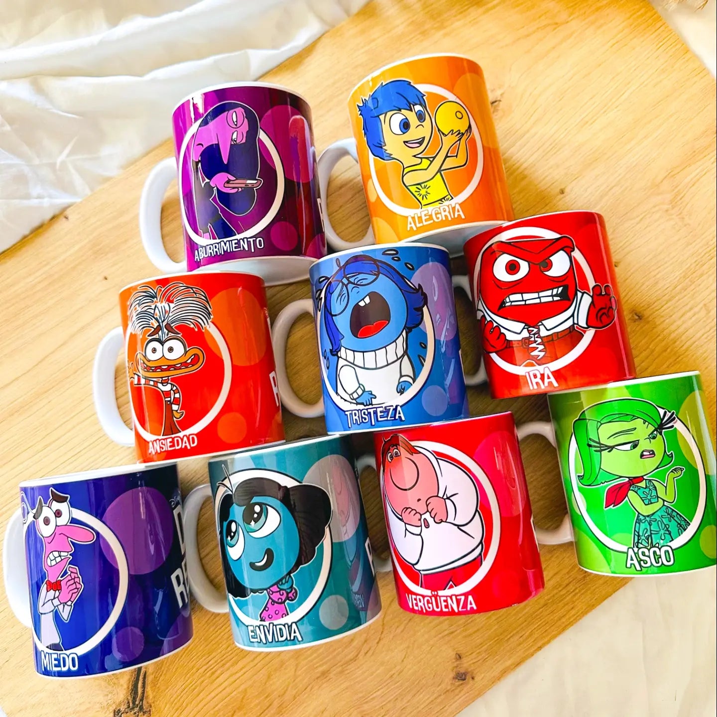 Taza Del Revés 2 – Elige tu emoción favorita