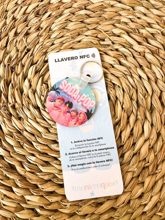 Llavero Saja Boys – Canción Soda Pop por NFC