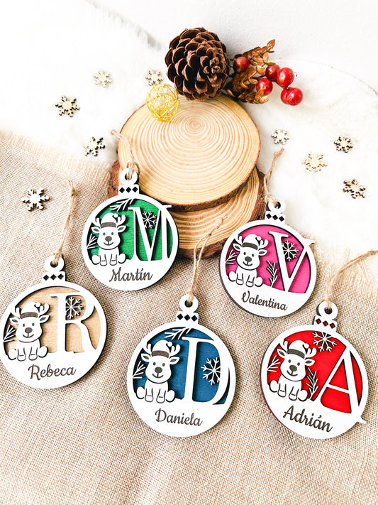Adorno Bola de Navidad en madera con Inicial y Nombre