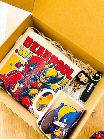 "Juntos somos imparables" Deadpool & Lobezno