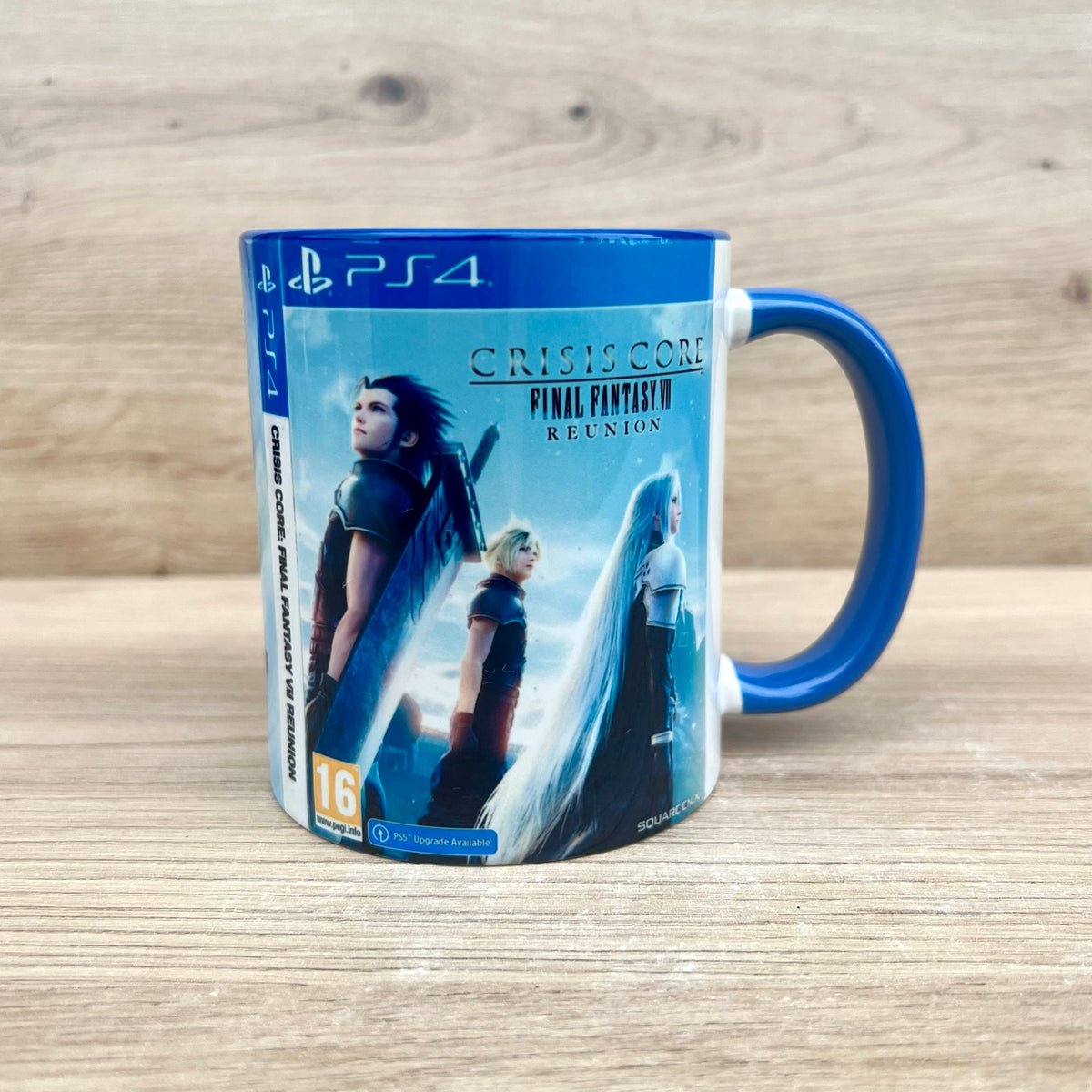 Taza Crisis Core Final Fantasy VII Reunion PS4 - frontal